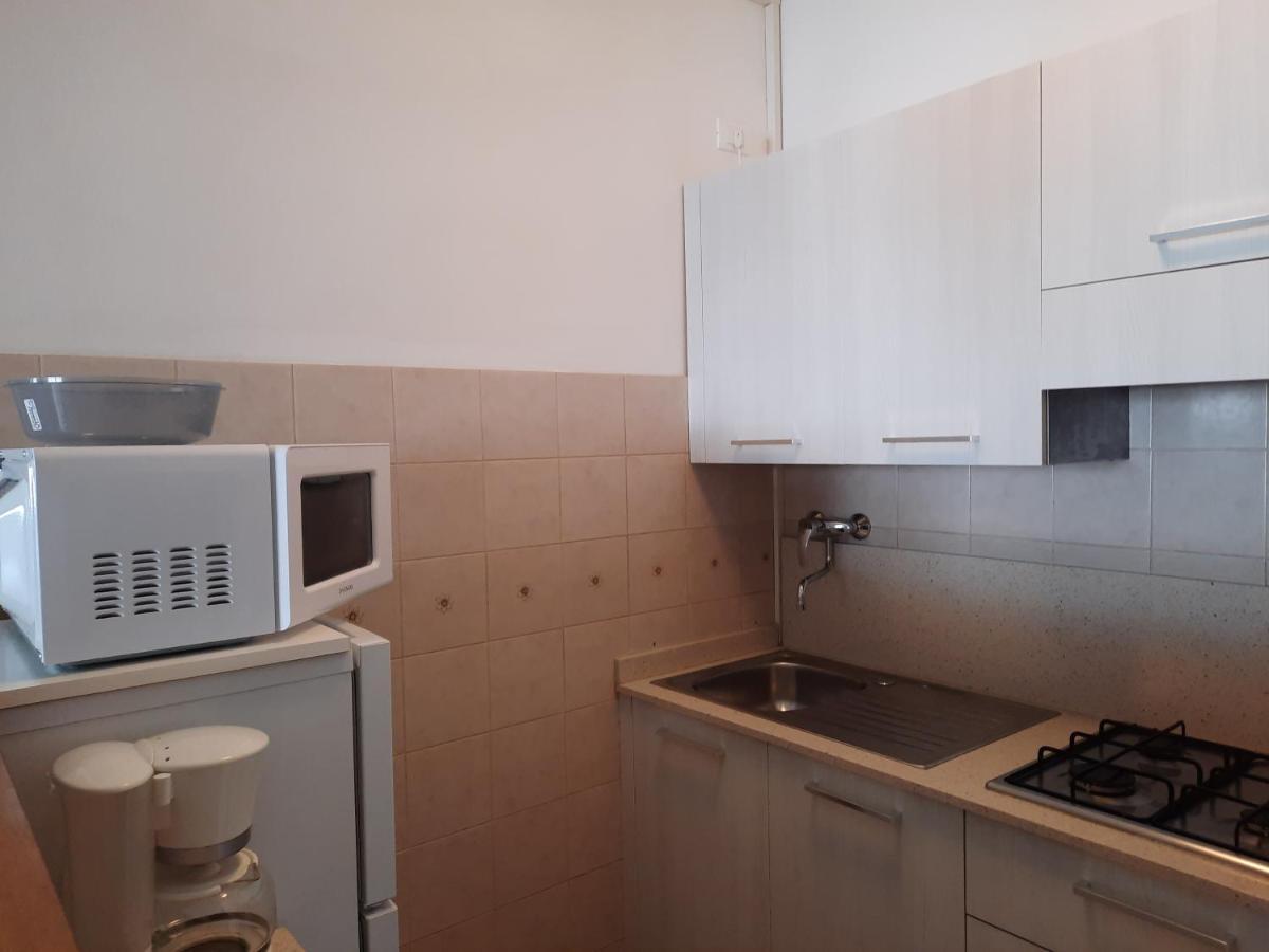 Appartamenti Beni Bibione Eksteriør bilde